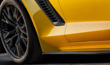 2015 Chevrolet Corvette Stingray Z06 дебютирует в Детройте